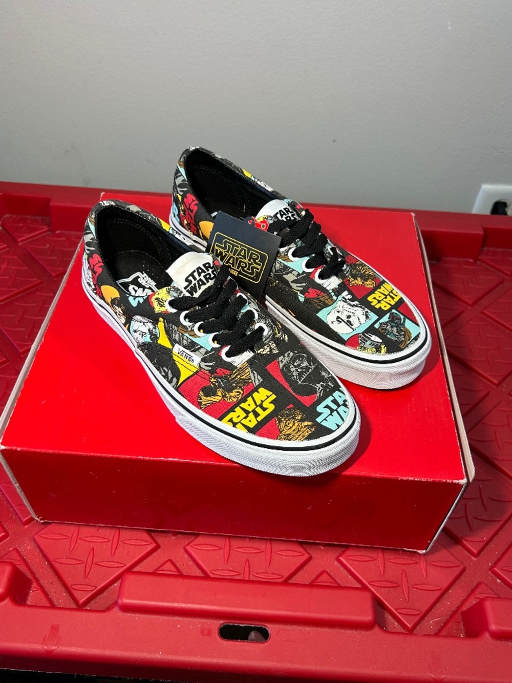 Vans Star Wars "May The Force Be With You” Men’s Shoes – Size 6.5M / 8W– Rare